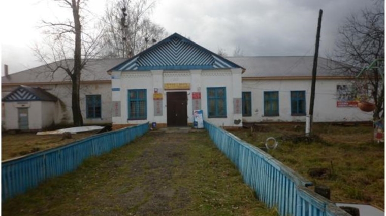 Проведены работы по замене кровельного покрытия Большеяниковского сельского Дома культуры