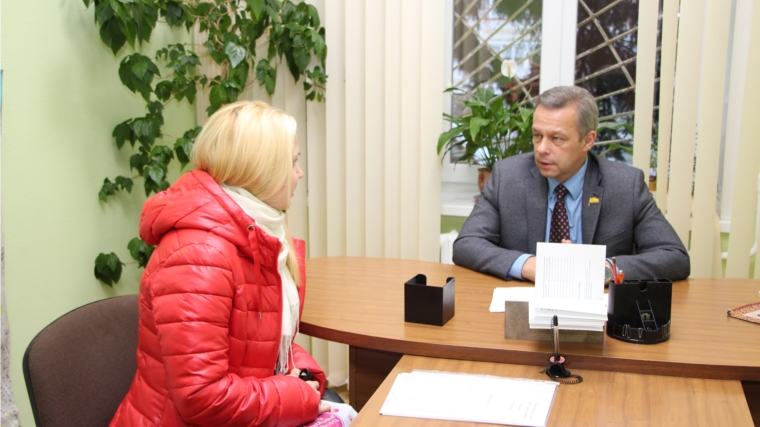 Прием граждан по личным вопросам провел депутат Госсовета ЧР Андрей Александров