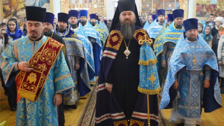 В Храме иконы Божией Матери &quot;Всех скорбящих радость&quot; прошло праздничное богослужение