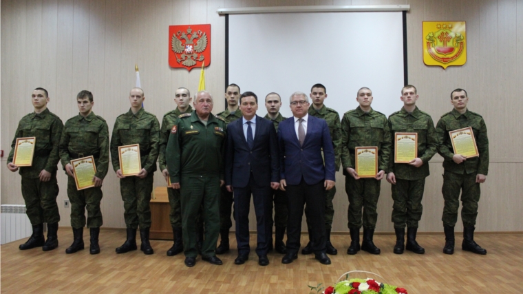 В городе Канаш прошла торжественная церемония проводов призывников в Вооруженные Силы Российской Федерации