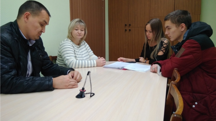 В рамках акции «Дети и семья» состоялся круглый стол для несовершеннолетних и их родителей