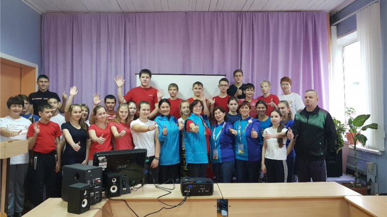 В Алтышевской средней школе прошла встреча с волонтерами, принимавшими участие в проведении XIX Всемирного фестиваля молодёжи и студентов, представлявшими Чувашскую Республику