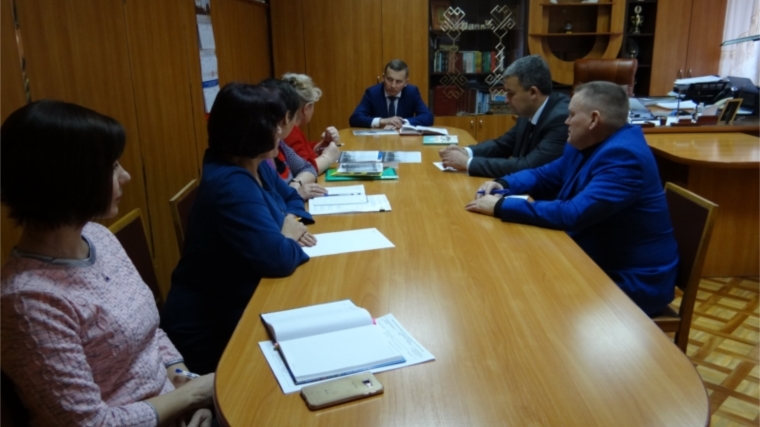 Совещание оргкомитета по подготовке к Новому году состоялось в Комсомольском районе