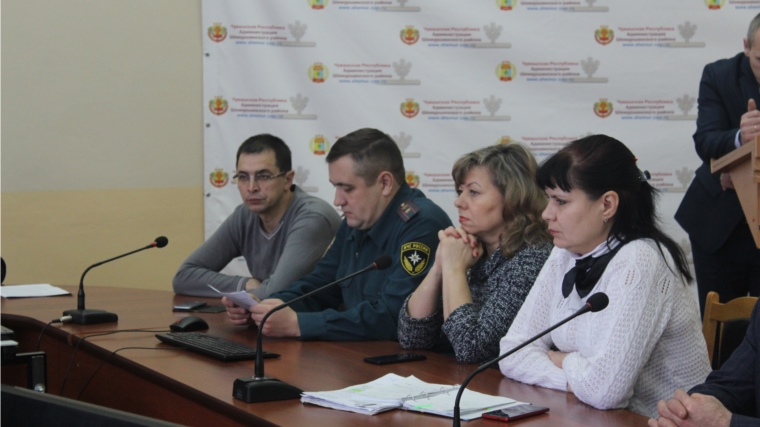 Сегодня состоялось заседание районной комиссии по предупреждению и ликвидации чрезвычайных ситуаций и обеспечению пожарной безопасности