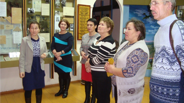 В Урмарском народном историко-краеведческом музее состоялось заседание Клуба замещающих семей»