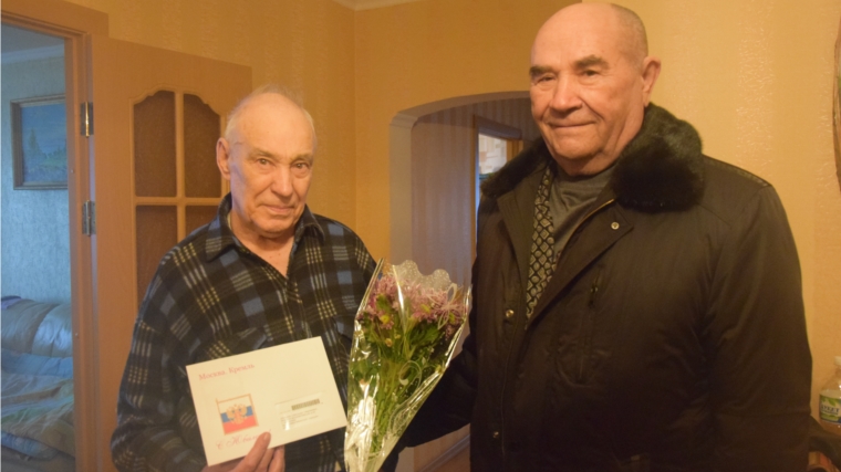 90-летний юбилей в кругу большой семьи отмечают труженики тыла Илюшкин Александр Тимофеевич и Толкачева Анна Дмитриевна