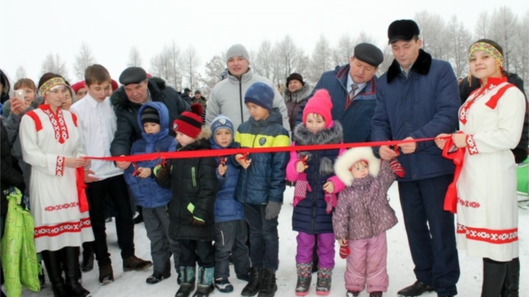 В д. Одаркино Моргаушского района состоялось торжественное открытие новой автомобильной дороги