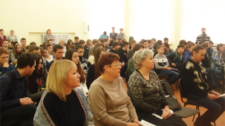 На базе Шумерлинского политехнического техникума провели открытый тематический урок «СТОП/ВИЧ/СПИД»