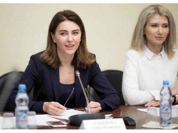 Депутат Госдумы Алёна Аршинова рассказала о комплексе мер, направленных на защиту прав обучающихся