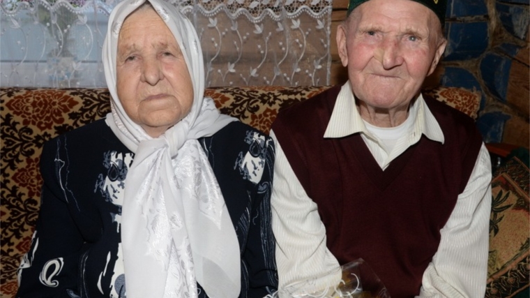 90-летие отмечает ветеран труда, труженица тыла Мукатдися Нуретдиновна Гайнуллова
