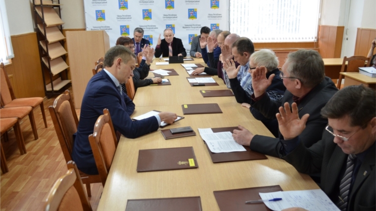 На заседании Мариинско-Посадского районного Собрания депутатов принят бюджет на 2018 год и на плановй период 2019 и 2020 годов