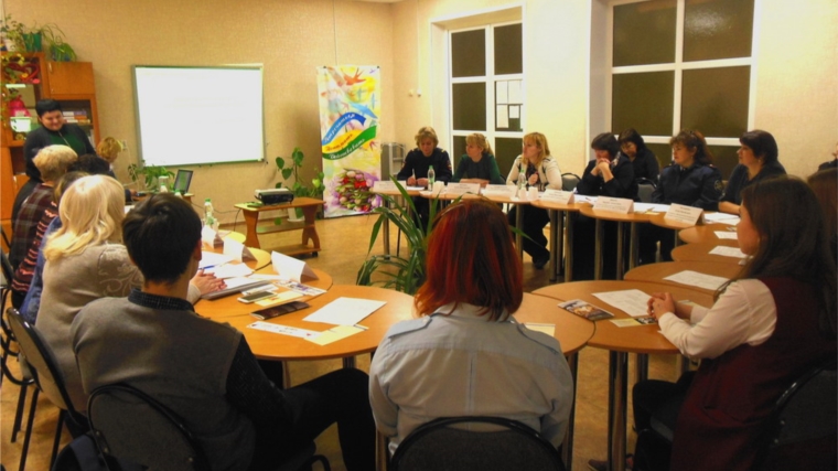 В Шумерле прошла зональная библиотечно-образовательная конференция «Здоровая молодежь - сильная Чувашия»