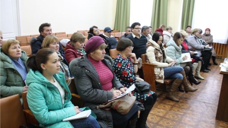 В актовом зале администрации Шумерлинского района состоялся плановый семинар - совещание работников клубно-досуговых учреждений района