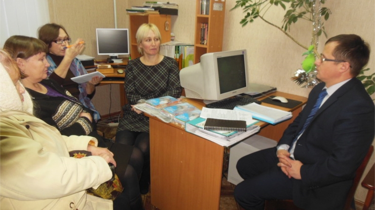 Руководство УПФР в г.Шумерля проводит информационно-разъяснительные встречи с населением