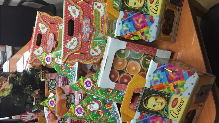 В Алатыре завершилась благотворительная акция «Подари Новый год детям!»