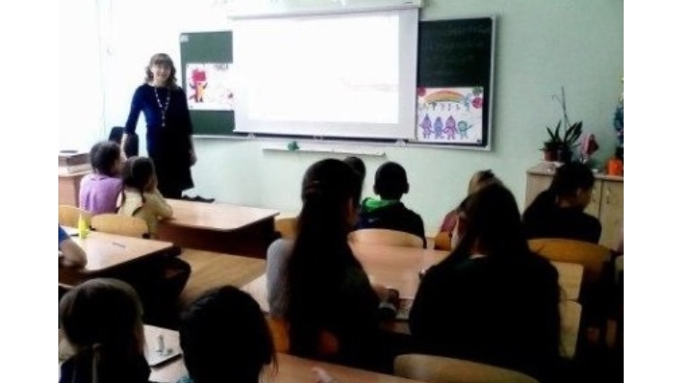 Беседа «Доброволец России – кто он?»: школьники Чебоксар приобщаются к волонтерскому движению