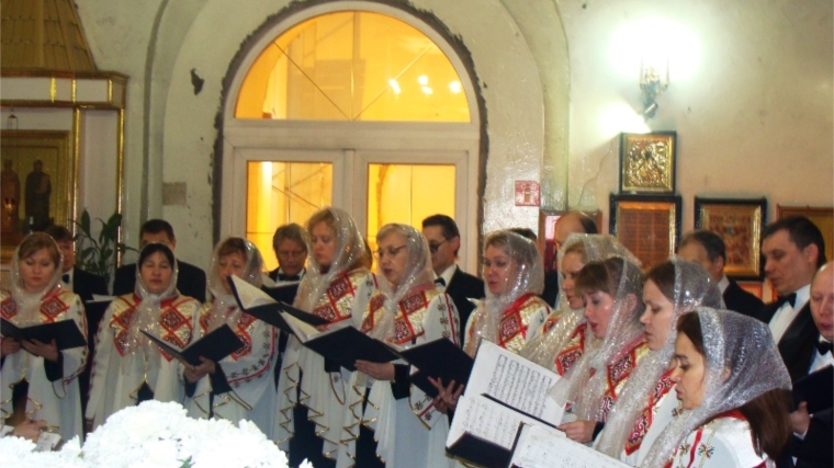 Певческая капелла «Классика» начала выступления с Рождественскими песнопениями в храмах города Чебоксары