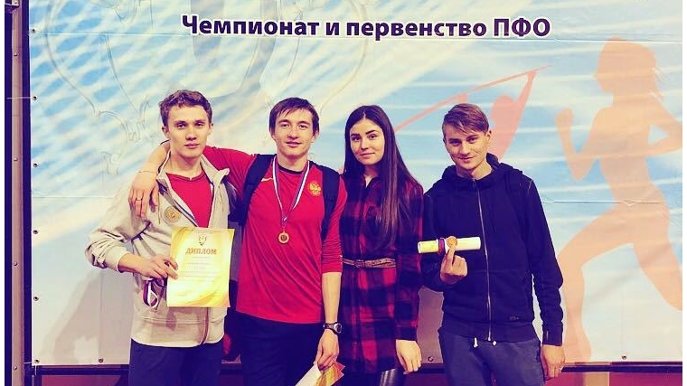 Легкоатлеты Красноармейского района - на первых официальных соревнованиях в помещении 2018 года