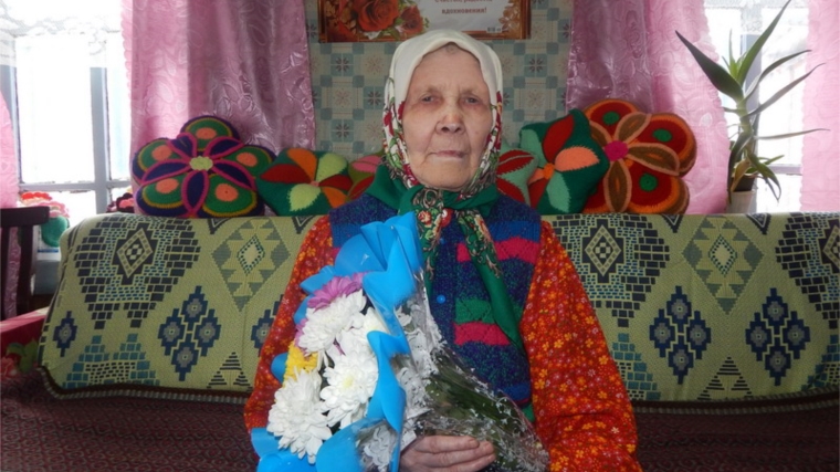 Труженица тыла, ветеран труда Клавдия Ивановна Такмакова из села Тугаево отмечает 90-летний юбилей