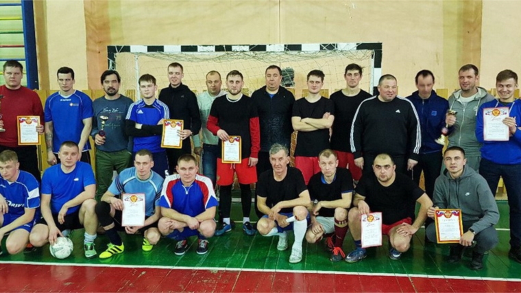 Определен Чемпион города Шумерля по футзалу