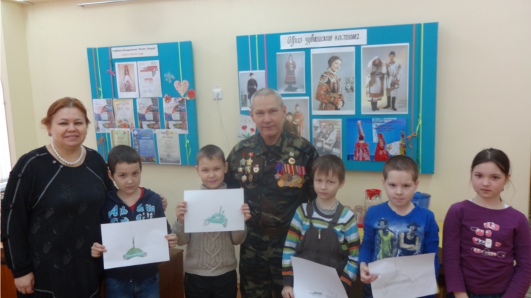 В рамках месячника оборонно-массовой и спортивной работы в Доме детского творчества прошла встреча с воином-интернационалистом
