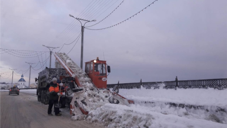Работа снегоуборочной техники в Чебоксарах организована с трёх утра