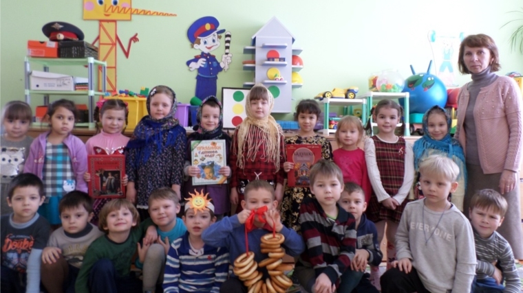 Библиотека семейного чтения города Канаш провела литературно-развлекательную программу «Масленица – праздник весны, солнца, жизни!»