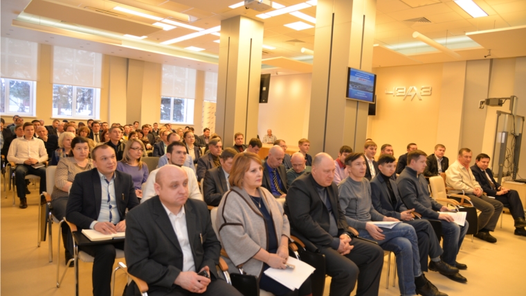 Глава города Чебоксары Евгений Кадышев ответил на актуальные вопросы работников АО «ЧЭАЗ»