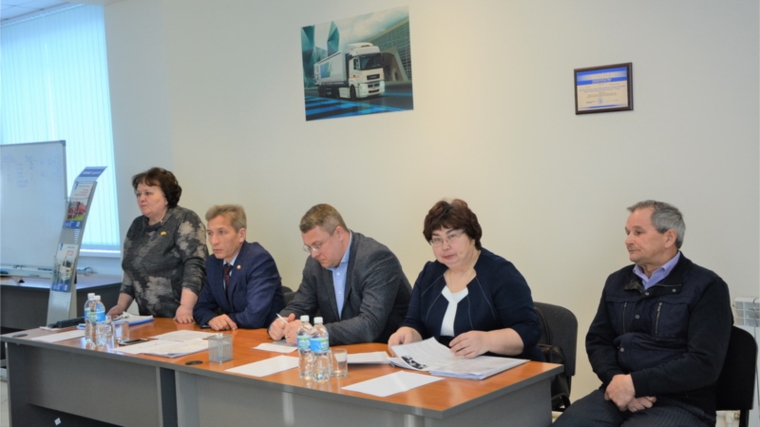 Информационные группы проводят встречи с профессиональными коллективами Чебоксарского района