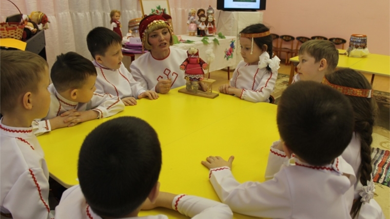 21 февраля Международный день родного языка. В детском саду «Росинка» прошёл вечер «Аптраман таврашсем»