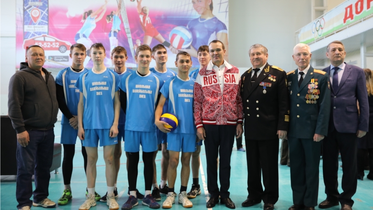 Михаил Игнатьев открыл республиканский турнир по волейболу на призы вице-адмирала Владислава Ильина