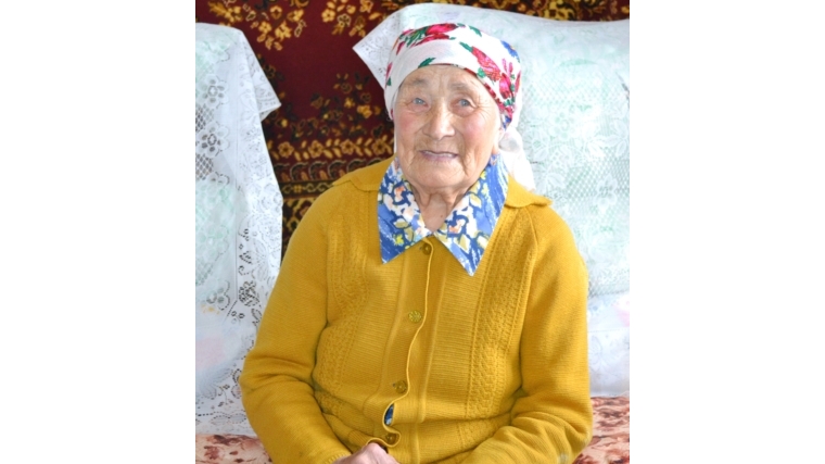 90 лет отметила ветеран труда, труженица тыла Н.Б. Зиннурова