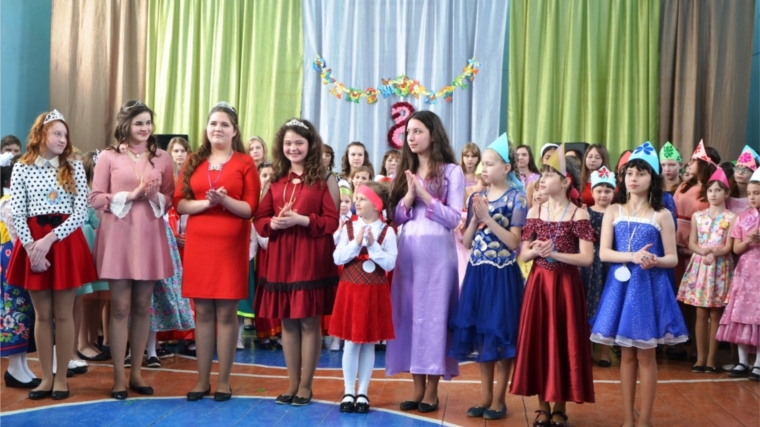 Чуварлейская школа приглашает «на праздник Весны»