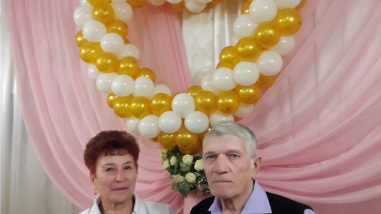Ленинский район г.Чебоксары: Супруги Казаковы отметили золотую свадьбу