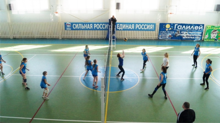 Волейболистки города Шумерля прошли в следующий этап Чемпионата школьной волейбольной лиги Чувашии
