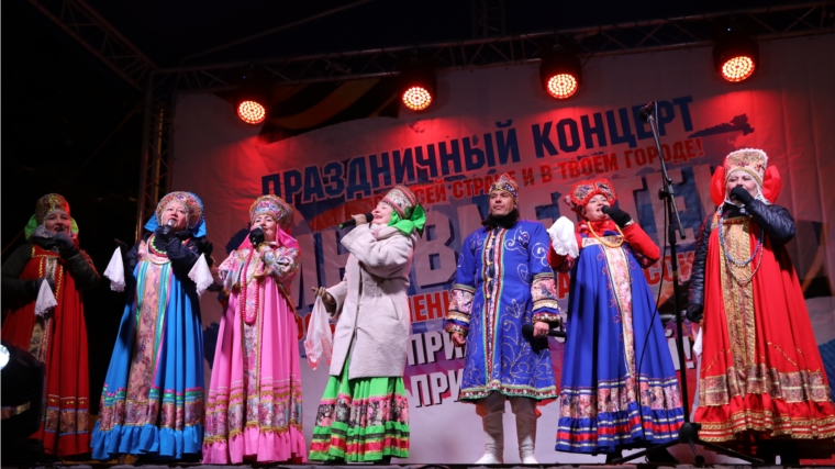 В столице Чувашии митинг-концерт в честь воссоединения Крыма с Россией поддержали 3 тысячи человек