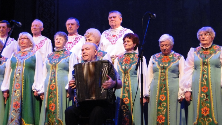 Шумерлинский хоровод в ДК «Салют»
