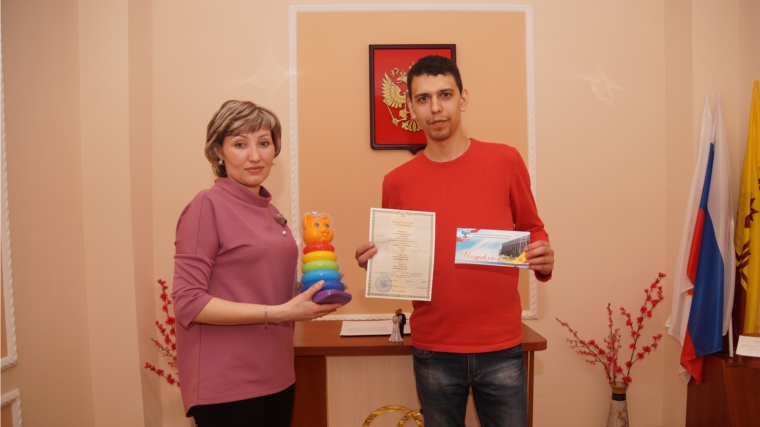 В Ленинском районе г. Чебоксары зарегистрирован 400-й новорожденный 2018 года