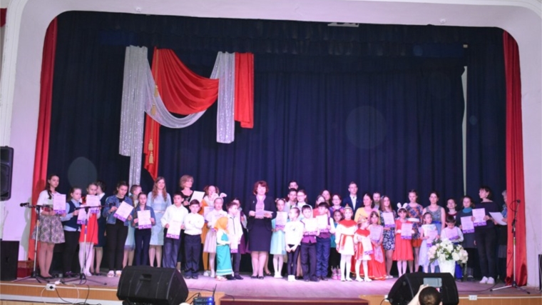 Ядринский район: состоялся районный фестиваль семейных ансамблей «Семейная гармония»