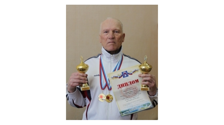 Ветеран-гиревик Владимир Шуряков стал 24 кратным Чемпионом России
