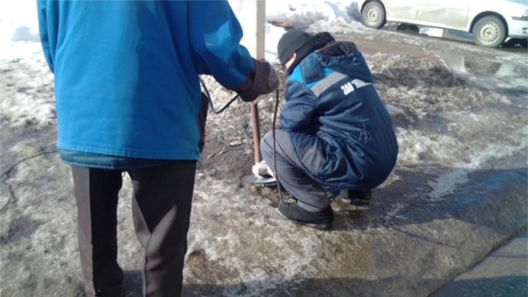 В Ленинском районе г.Чебоксары продолжается работа по демонтажу блокираторов и цепей на гостевых парковках
