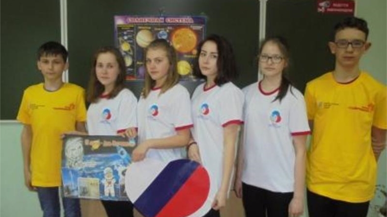 Гагаринский урок, инициированный Героем Российской Федерации, летчиком-космонавтом Юрием Лончаковым, состоялся в Алтышевской средней школе