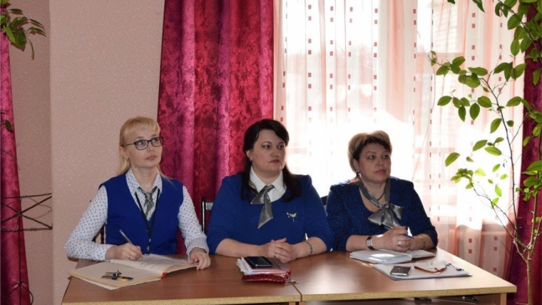 В актовом зале бюджетного учреждения Чувашской Республики «Канашский комплексный центр социального обслуживания населения» Министерства труда и социальной защиты Чувашской Республики состоялось отчетное собрание трудового коллектива учреждения