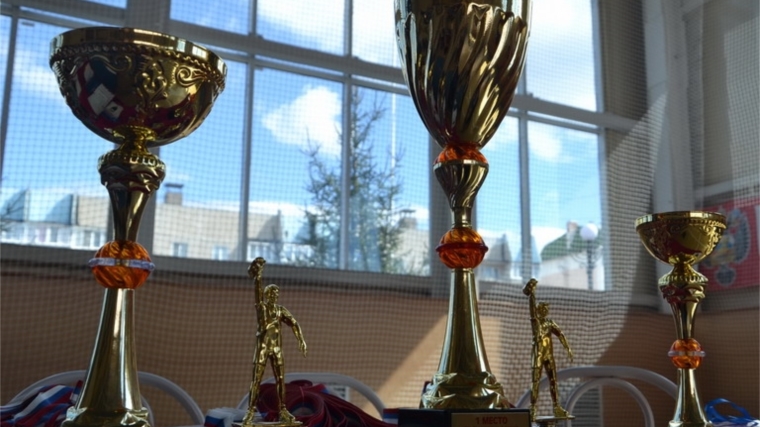 Наши гиревики вернулись с соревнований городов Поволжья с 4 медалями