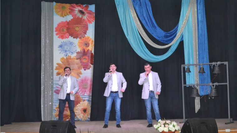 В Ядрине состоялся Благотворительный концерт с участием мужского вокально-хорового коллектива «Артикль»