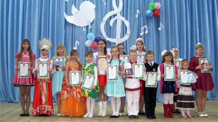 В Алатырском районе состоялся XIII районный детский песенный конкурс «Соловушка»