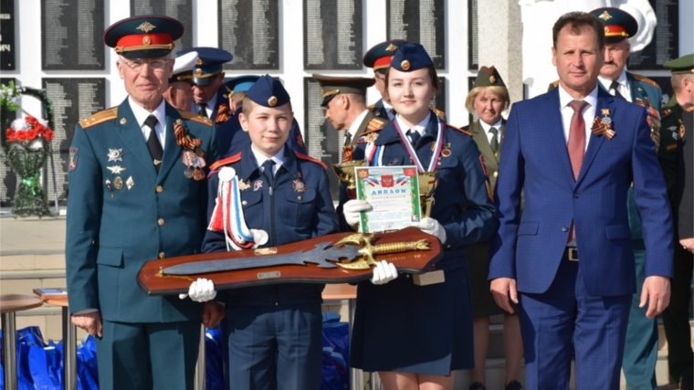 В Шумерле прошел республиканский смотр-конкурс кадетских и военно-патриотических формирований «Салют Победы!»