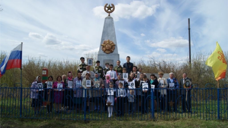 В деревне Полевые Буртасы почтили память погибших на митинге «Ради жизни на земле»