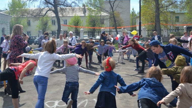 _На праздничную программу, посвящённую Великой Победе, алатырцев пригласил городской парк