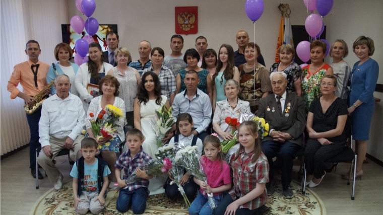 Великая сила в единстве семьи! В Ленинском районе г.Чебоксары состоялось торжественное мероприятие, посвященное Международному дню семьи